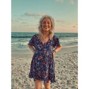 Meet your Posher, Jillian